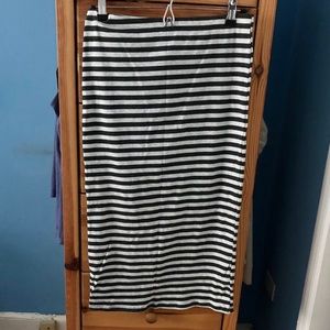 F21 STRIPED BODY CON MIDI SKIRT
